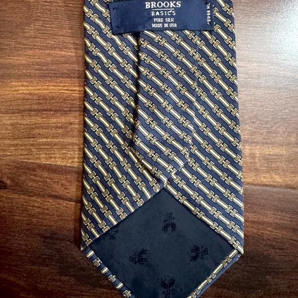 BROOKS Basics Blue and Gold Tie with Elegant Stripes - Picture 5 of 8